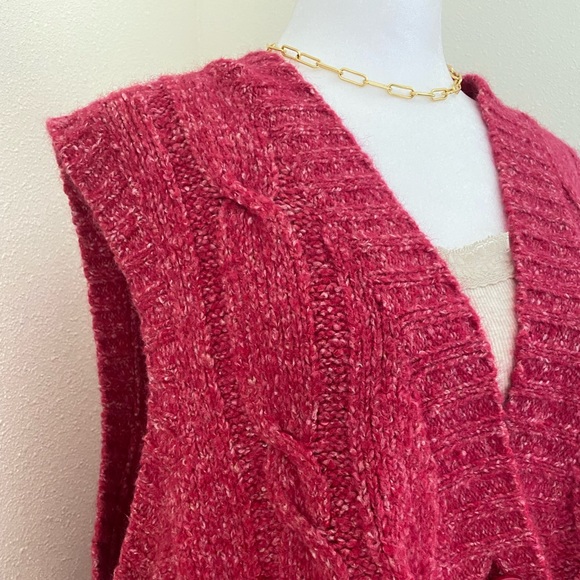 L.L Bean Pink Sleeveless Vest - Picture 6 of 16